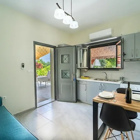 Apartment Katerina By The Sea