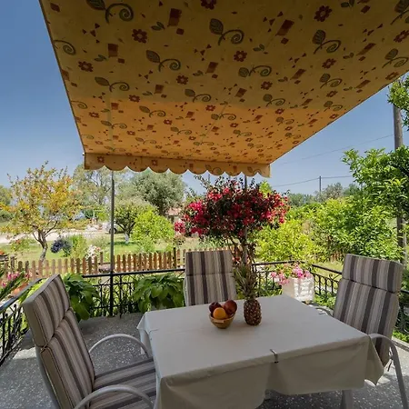 公寓 Katerina By The Sea